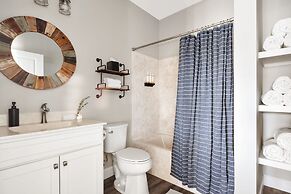 Miramar Dream House Fully Stocked Home w Pool Hot Tub Near Beach