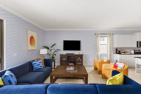 Twice-as-nice Resort Home Near Disney Pool and Game Room 20 Guests