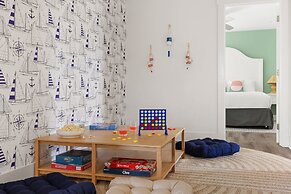 Bohemian Beach Retreat Fully Stocked Villa Near Beach w Pool Outdoor D