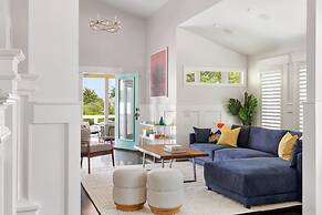 Woodward Way Luxe Villa Near Beach w Pool Hot Tub Stocked Chef s Kitch