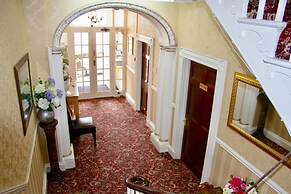 Helmsman Guesthouse