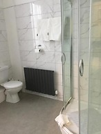 Helmsman Guesthouse
