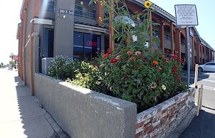 Circle City Inn