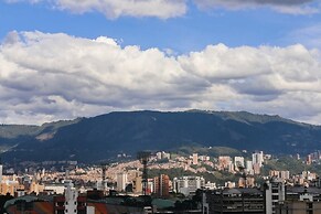 Cozy Stadio Hideaway Rosa Negra