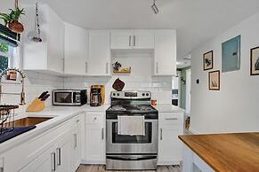 Zen 2br, 7 Min From Beach & Airport, Save Now!