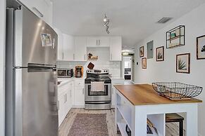 Zen 2br, 7 Min From Beach & Airport, Save Now!