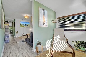 Zen 2br, 7 Min From Beach & Airport, Save Now!