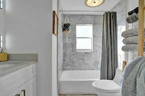 Zen 2br, 7 Min From Beach & Airport, Save Now!