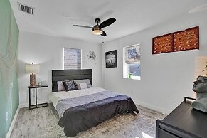 Zen 2br, 7 Min From Beach & Airport, Save Now!