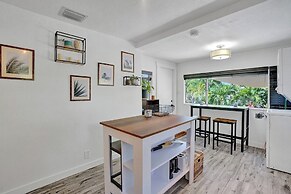 Zen 2br, 7 Min From Beach & Airport, Save Now!