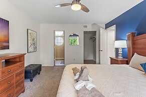 3-br Condo Near Disney Family-friendly Retreat