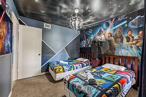 3-br Condo Near Disney Family-friendly Retreat