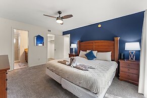 3-br Condo Near Disney Family-friendly Retreat