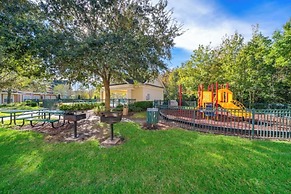 3BR Condo w/ BBQ & Heated Pool Near Disney & Malls