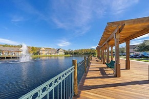 3BR Condo w/ BBQ & Heated Pool Near Disney & Malls