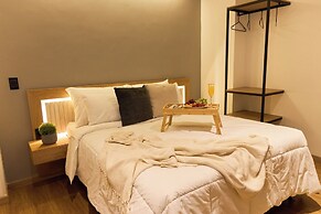 Rosa Negra's Cozy Stadio Suite With Jacuzzi