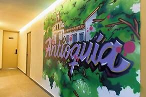 Rosa Negra's Cozy Stadio Aparta-suite