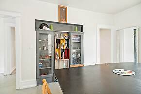 Spacious 4BR Getaway: Perfect for Family & Friends