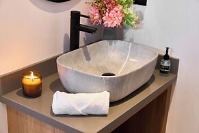 Cozy Aparta-suite Stadio Jacuzzi Rosa Negra