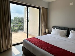 The Pearl Club Resort