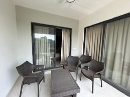 The Pearl Club Resort