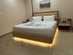 The Pearl Club Resort