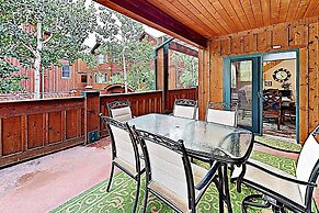 Family - Friendly 3 Bedroom in River Run Village With Mountain View