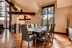 Breck_snowy_point_chalet