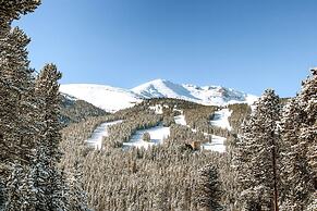Breck_grand_vista_lodge