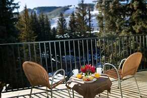 Vail Village Gravity Haus 2 Bedroom Condo