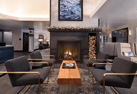 Vail Village Gravity Haus 2 Bedroom Condo