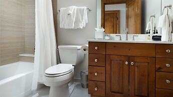 Vail Village Gravity Haus 3 Bedroom Residence