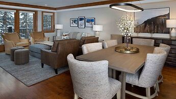Vail Village Gravity Haus 3 Bedroom Residence