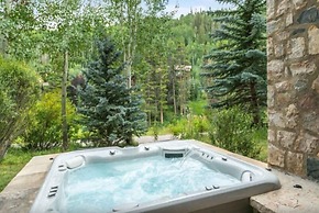 Vail_gore_creek_bergrose_5bd