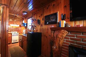 Sleepy Hollow Cabins and Hotel