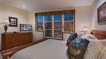 Beaver_creek_chalet_verve