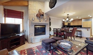 Vail Bridge Street 3 Bedroom Condo
