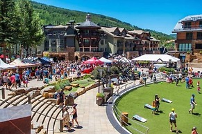 Vail Village Plaza Lodge 2 Bedroom Plus Loft