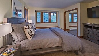 Beaver_creek_chalet_campo