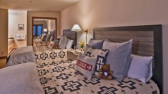 Beaver_creek_chalet_campo