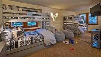 Beaver_creek_chalet_campo