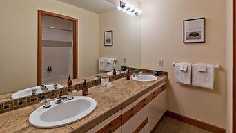 Beaver_creek_chalet_campo