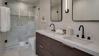 Beaver_creek_chalet_brio