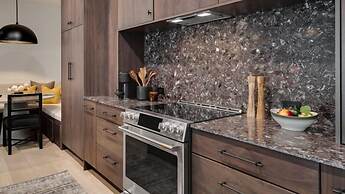 Beaver_creek_chalet_brio