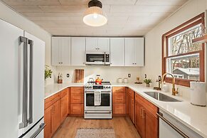 Burrow by Bidwell Cozy Arrowhead Lake Escape With Pools and Outdoor Ad