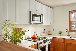 Burrow by Bidwell Cozy Arrowhead Lake Escape With Pools and Outdoor Ad