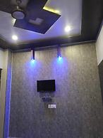 Shiv Kashi P Guest House By Glitz Hotels