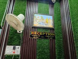 Shiv Kashi P Guest House By Glitz Hotels