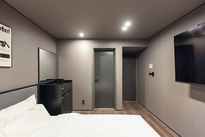 Aank Hotel Yeongdengpo branch