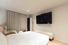 Aank Hotel Yeongdengpo branch